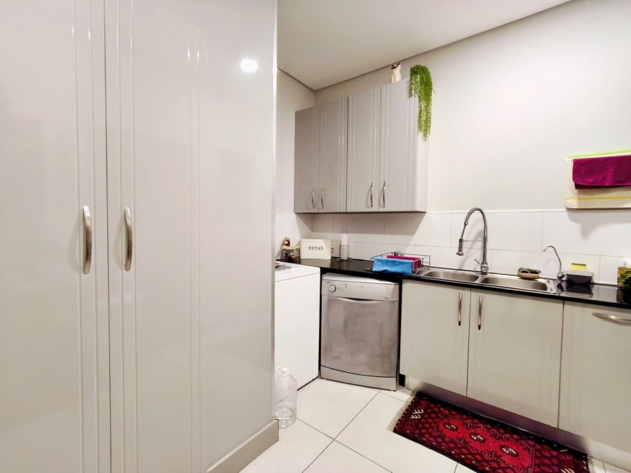 3 Bedroom Property for Sale in Mooivallei Park North West